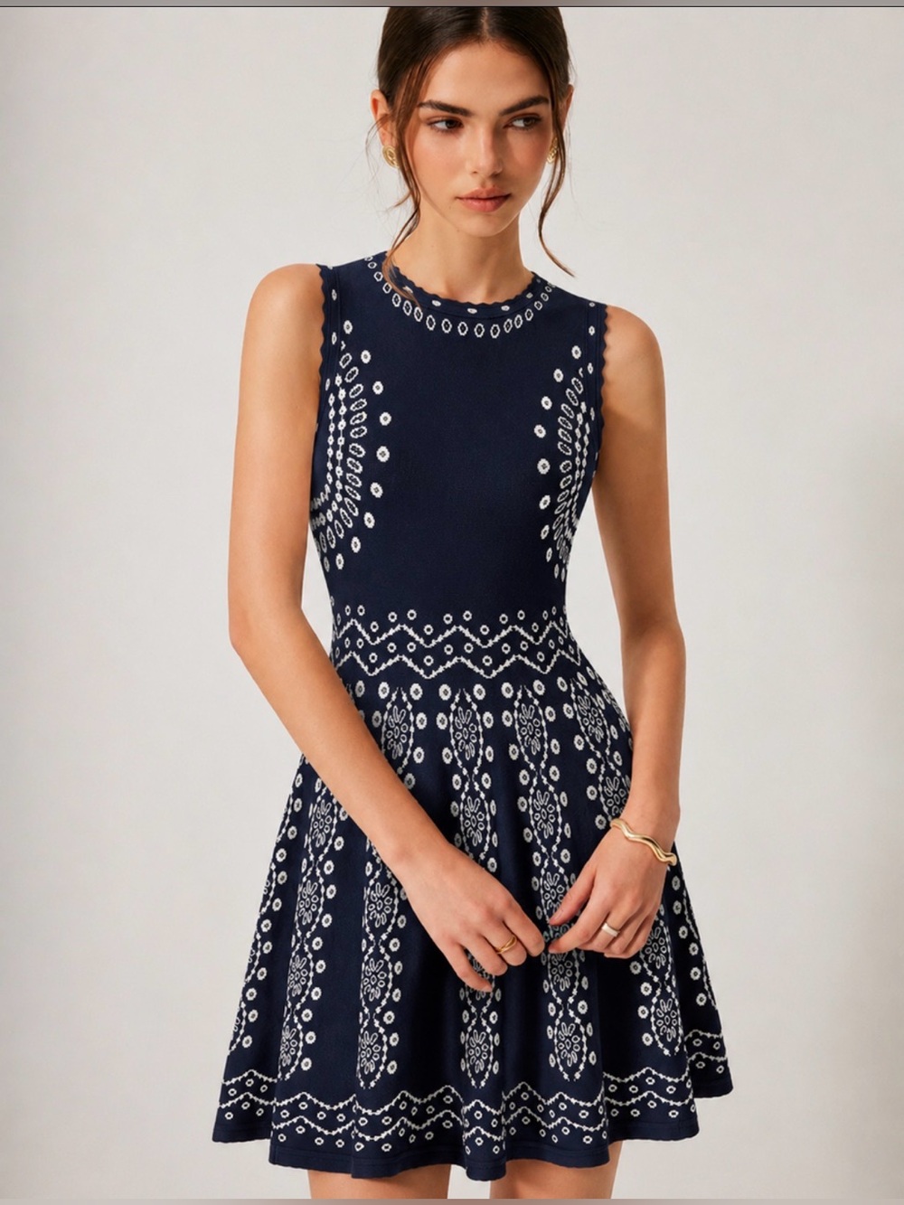 Commense Scallop Trim Ethnic Pattern Knit Mini Dress